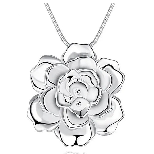 Flower Pendant Necklace